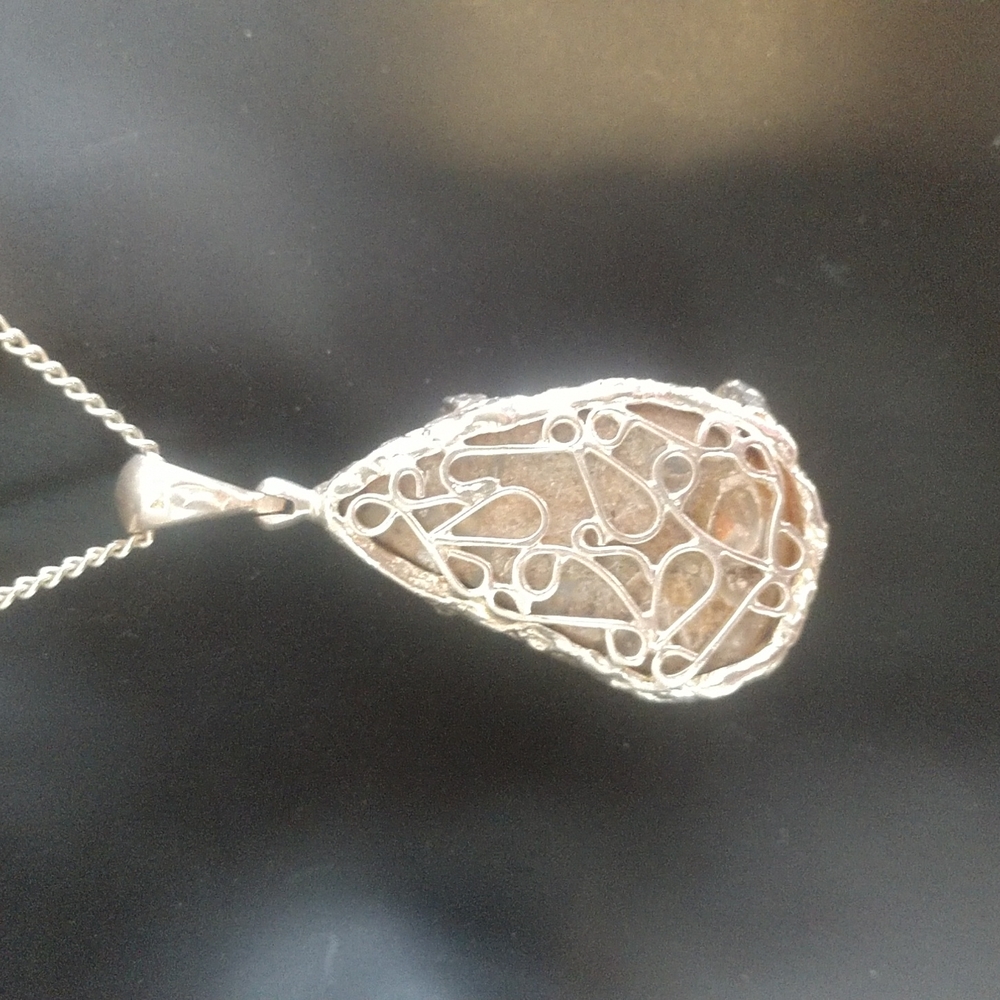 Sea Shell Pendant - Picture 4 of 10